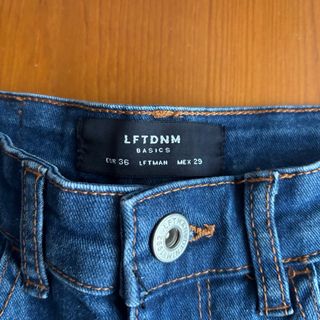 Pantalón vaquero Lefties