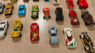 Lote Coches Miniatura Hot Wheels