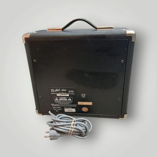AMPLIFICADOR FENDER BULLET AMP
