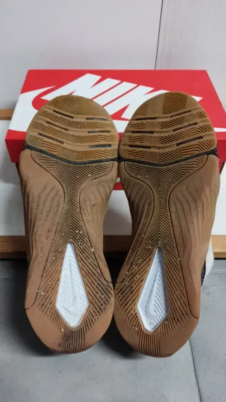 Nike Metcon 7 White Particle Black Gum talla 44