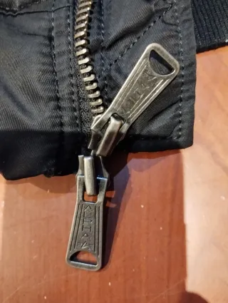 Chaqueta Bomber Larga Alpha Industries Negra