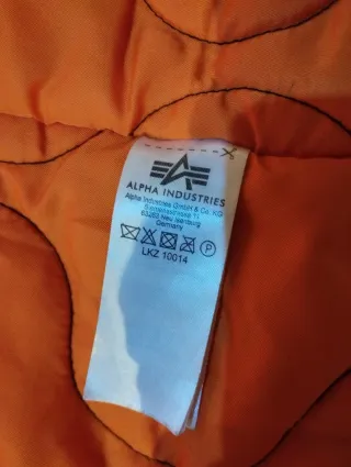 Chaqueta Bomber Larga Alpha Industries Negra