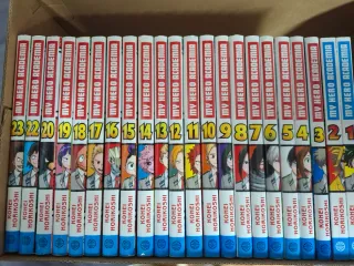 23 mangas de My Hero Academia  1 y 2 en catalán