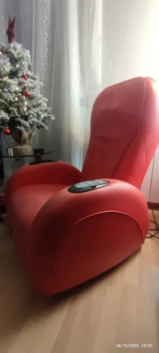 Sillón de masaje rojo y negro