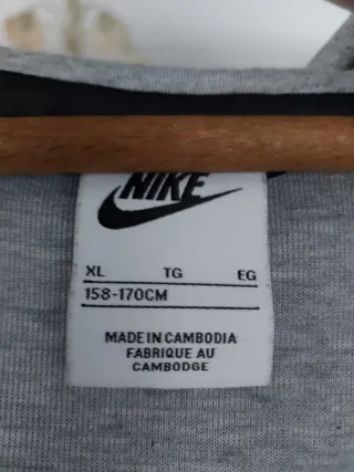 Nike Tech Fleece Sudadera Gris