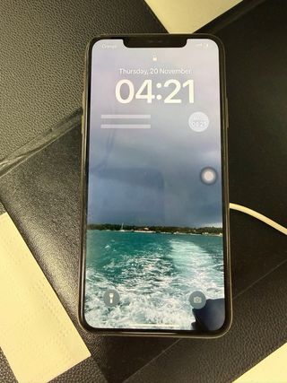 iPhone 11 Pro Max 64GB Oro