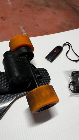 Yuneec E-GO Longboard Eléctrico Original (1 de 2)