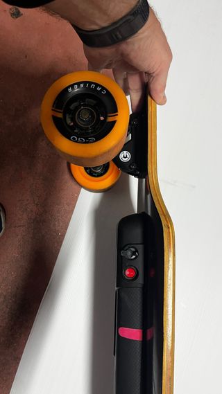 Yuneec E-GO Longboard Eléctrico Original (1 de 2)