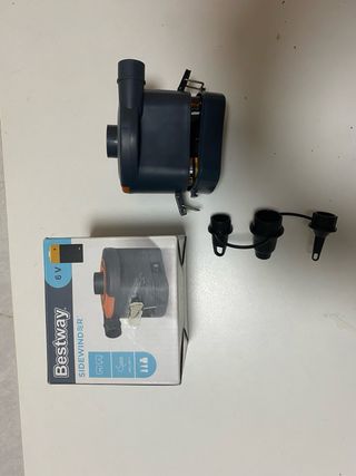 Bomba de aire Bestway a pilas 6V