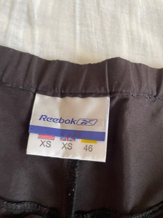 Pantalones Capri Parachute Reebok Talla S Negros