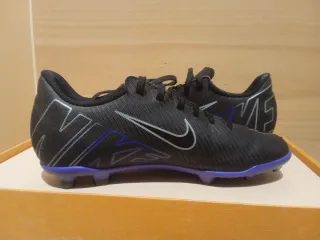 Botas Fútbol Nike Negro Azul Talla 34