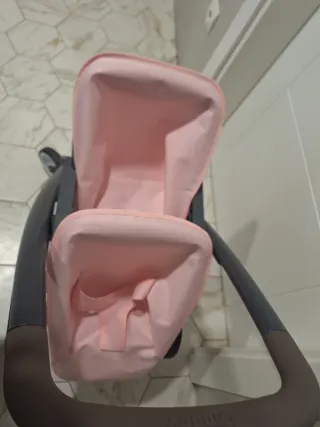 Carrito gemelar para muñecas rosa