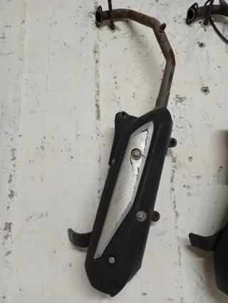 Tubo escape Peugeot Tweet 125 Carburador
