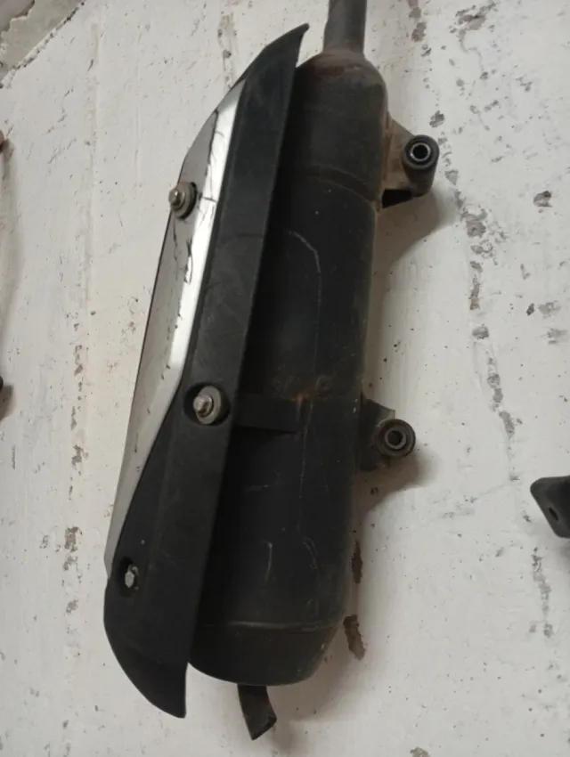 Tubo escape Peugeot Tweet 125 Carburador