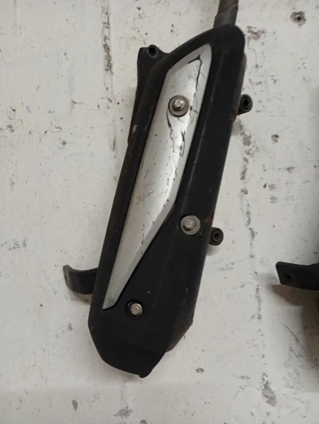 Tubo escape Peugeot Tweet 125 Carburador