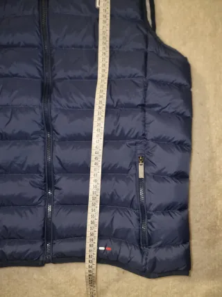Gilet unisex Fila in piuma d'oca con cappuccio