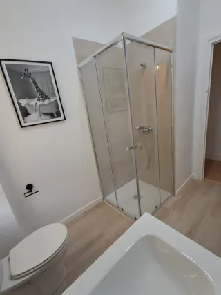 Se alquila piso en hellin