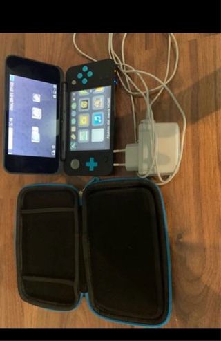 Nintendo 2DS XL + 2 juegos