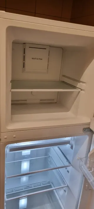 Nevera con congelador superior, EAS Electric