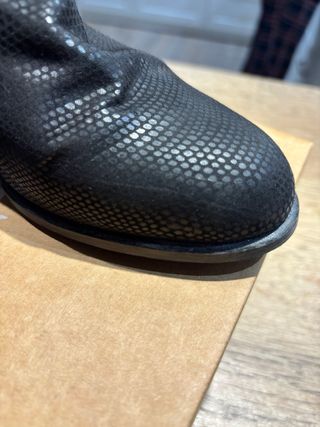 Botines negros tacón