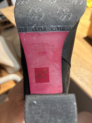 Botines negros tacón