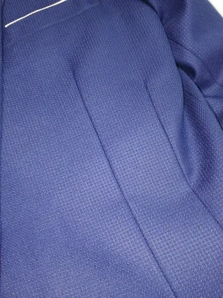 Traje de hombre azul