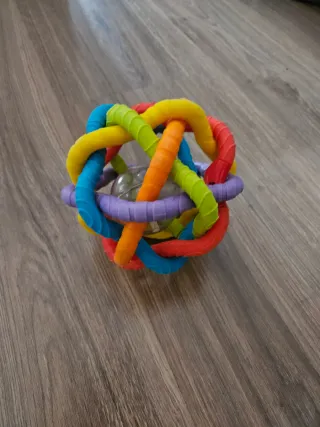 Pelota sensorial para bebé