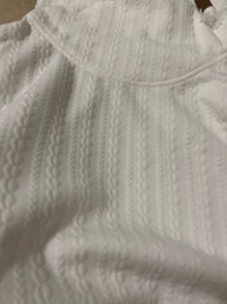 Sudadera blanca con textura