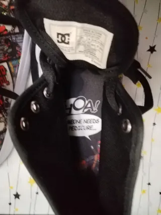 Zapatillas DC Comics Deadpool Marvel 42