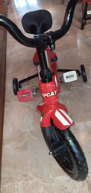 Bici Ducati Corse con Rotelle