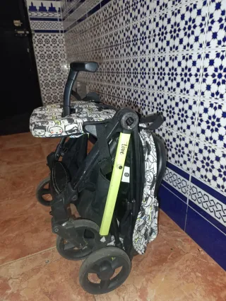 Silla de paseo con estampado divertido