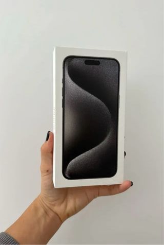 Scatola iPhone 15 Pro Nero