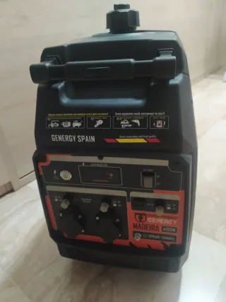 Generador Inverter GENERGY MADERA 4000W, con caja.
