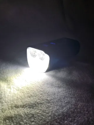 Luz LED Bicicleta X-Tiger com Powerbank