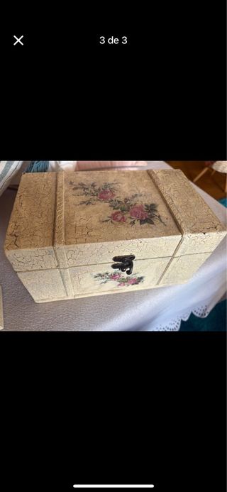 Cajita decorada a mano
