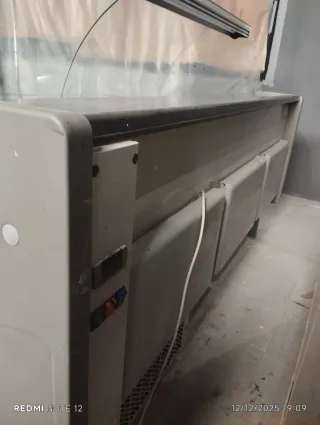 Cámara frigorífica expositora