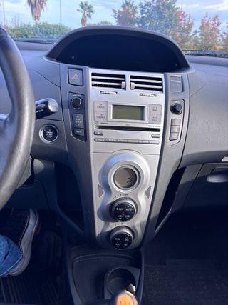 Toyota Yaris 2006