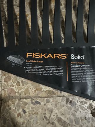 Lote 11 Escobas Fiskars Nuevas