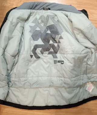 Chaqueta Nike Negra y Gris