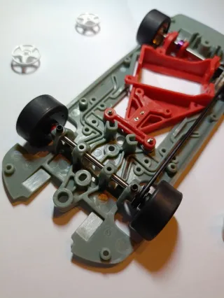 SCALEAUTO Chasis Mitsubishi Lancer EVO a estrenar