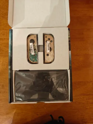 Nintendo Switch OLED Edición Zelda