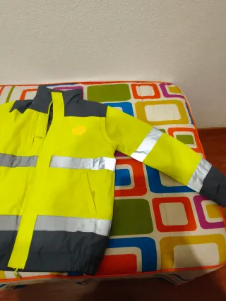 Parka chubasquero talla S