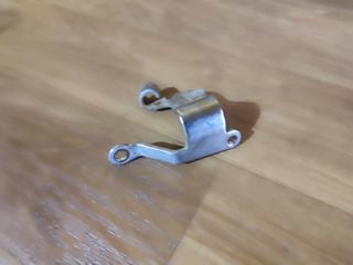 Soporte Cable Embrague Yamaha FZ6