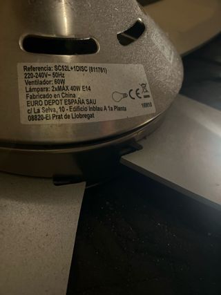 Ventilador de techo con luz grande  aspas 52 cm