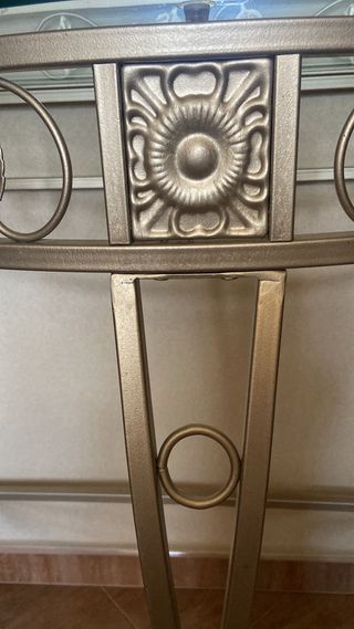 Mueble recibidor cristal y forja plateado