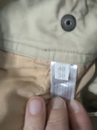 Pantalón cargo Massimo Dutti beige