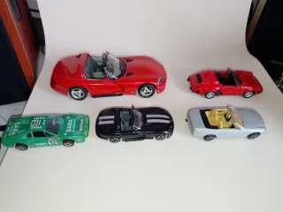 Lotto 5 Modellini Burago: Viper, Porsche, Ferrari