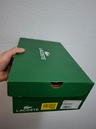 Zapatillas Lacoste Negras y Blancas