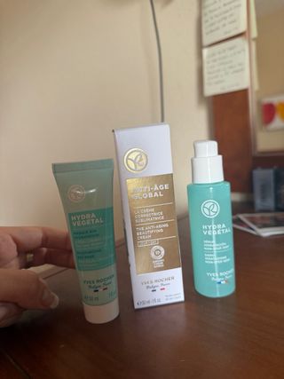 Lote Yves Rocher Hydra Végétal y Anti-Age