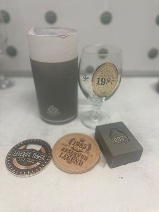 Regalo 1985: Bicchiere da Birra, Portachiavi, Apribottiglie